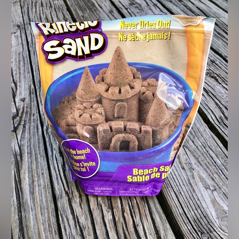SPIN MASTER Kinetic Sand Play Sand Doesn’t Dry Out 3+ lbs Masher Cars Open Clean